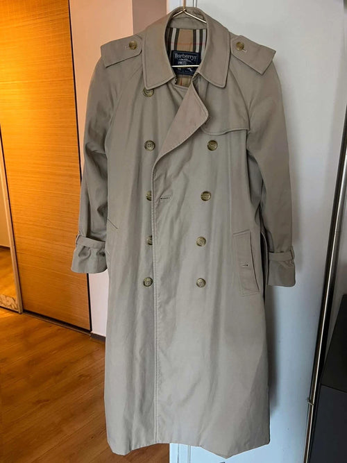Burberry khaki trench