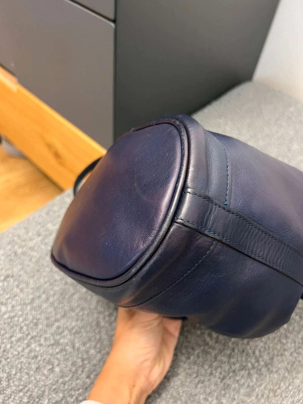 Longchamp blue leather bucket bag - view 8