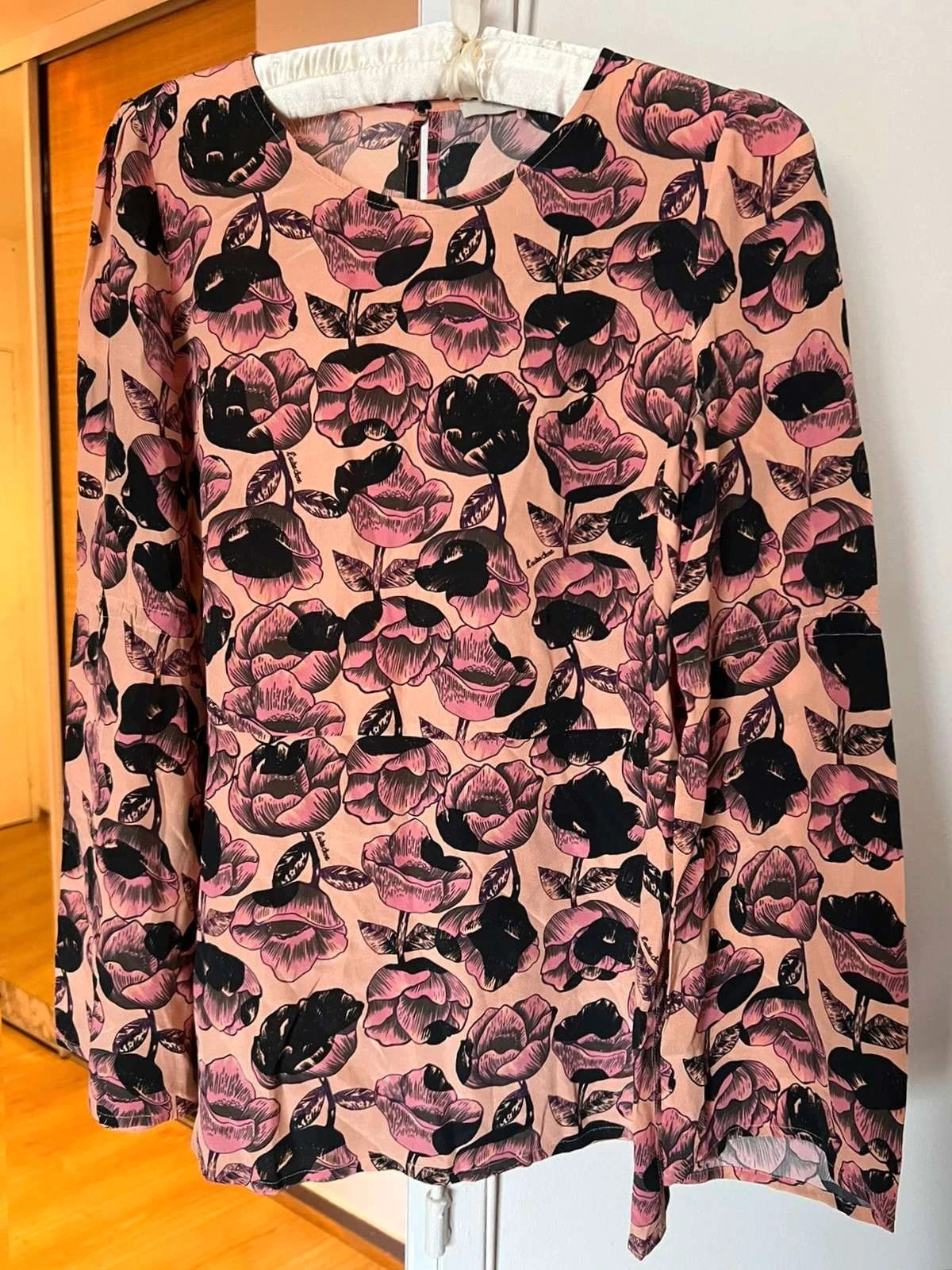 L’Autre Chose silk floral blouse