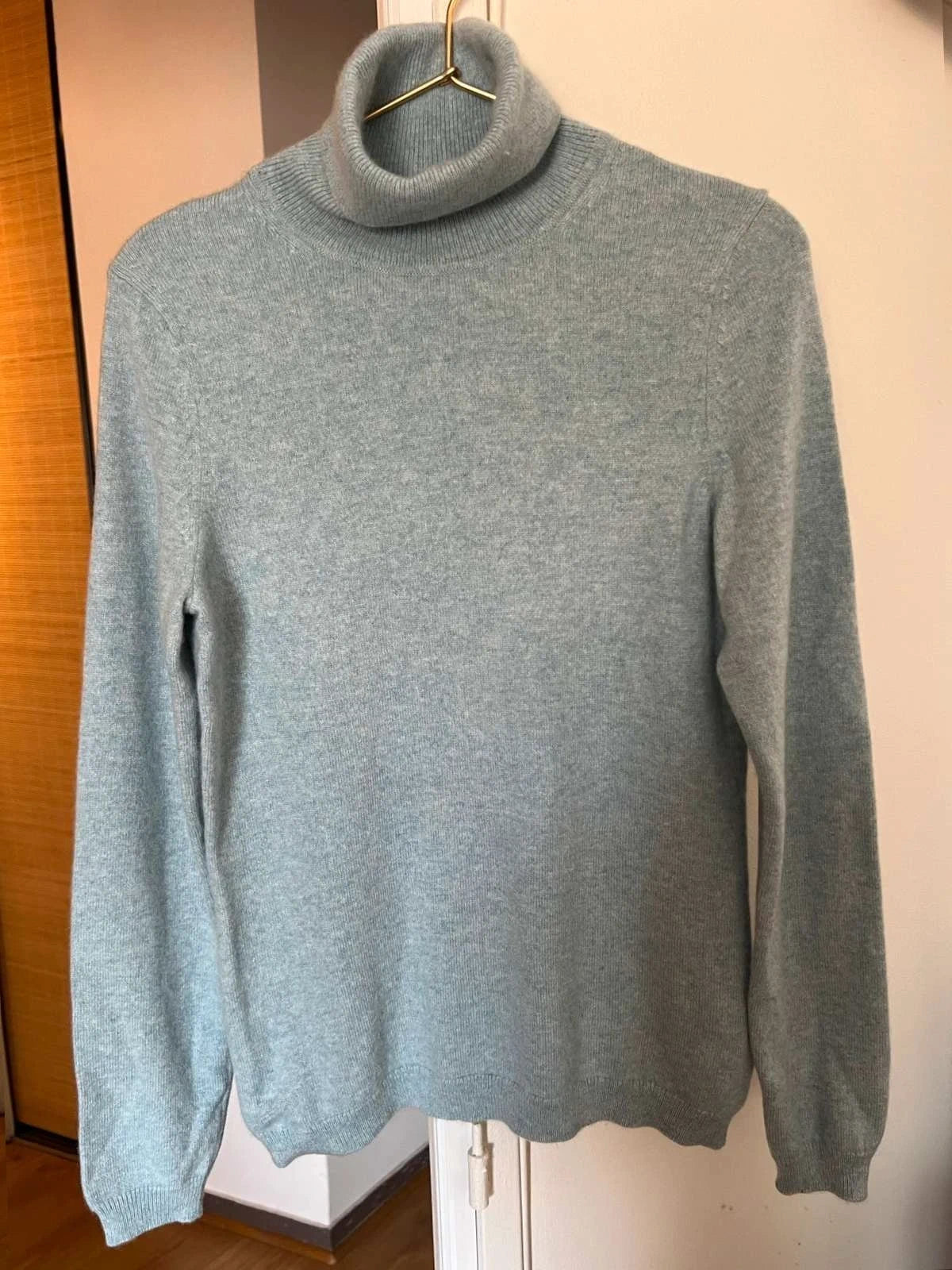 Eric Bompard blue cashmere turtleneck sweater - view 2