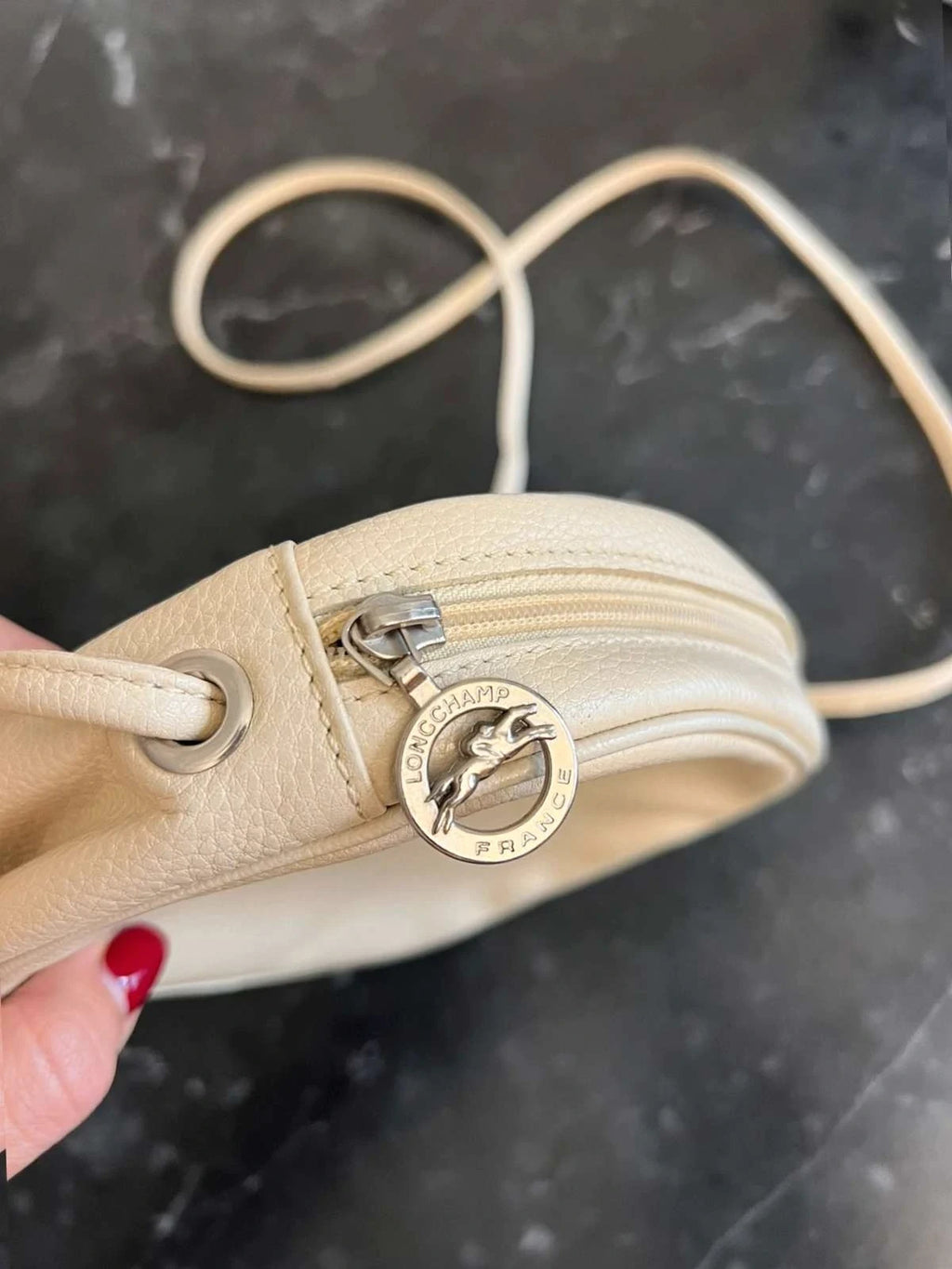 Longchamp ecru leather vintage crossbody bag - view 8