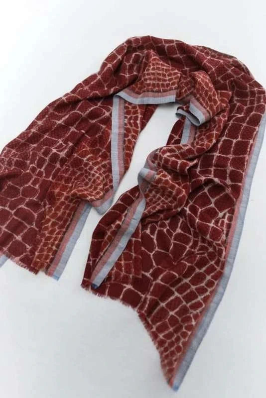 Inouitoosh wool silk shawl scarf