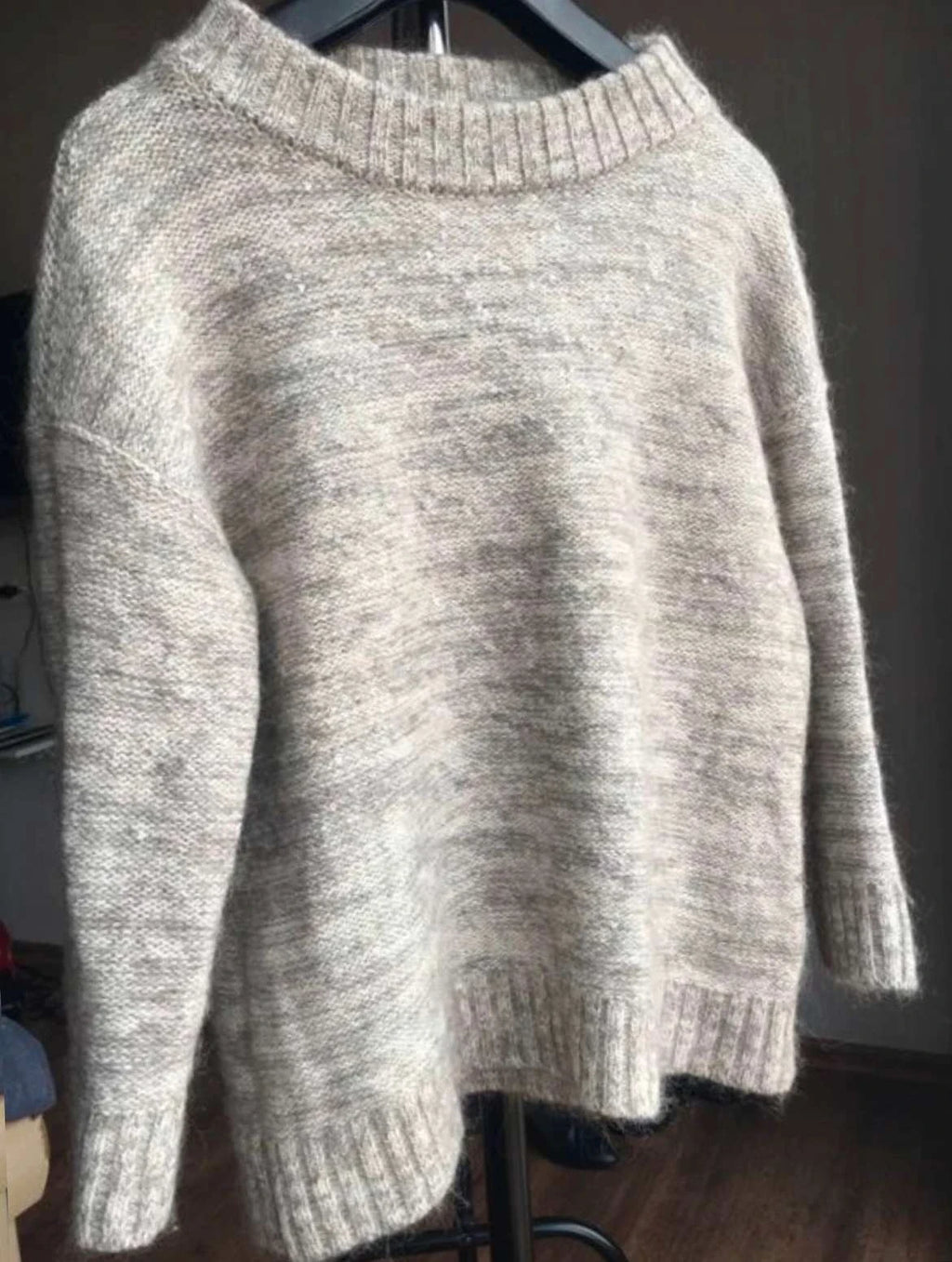 Peserico wool silk cashmere blend grey sequins sweater