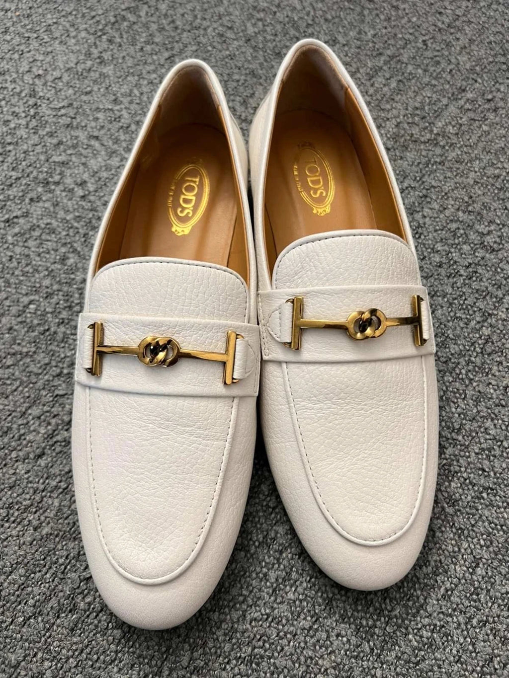Tod's T ring new white loafers - view 4