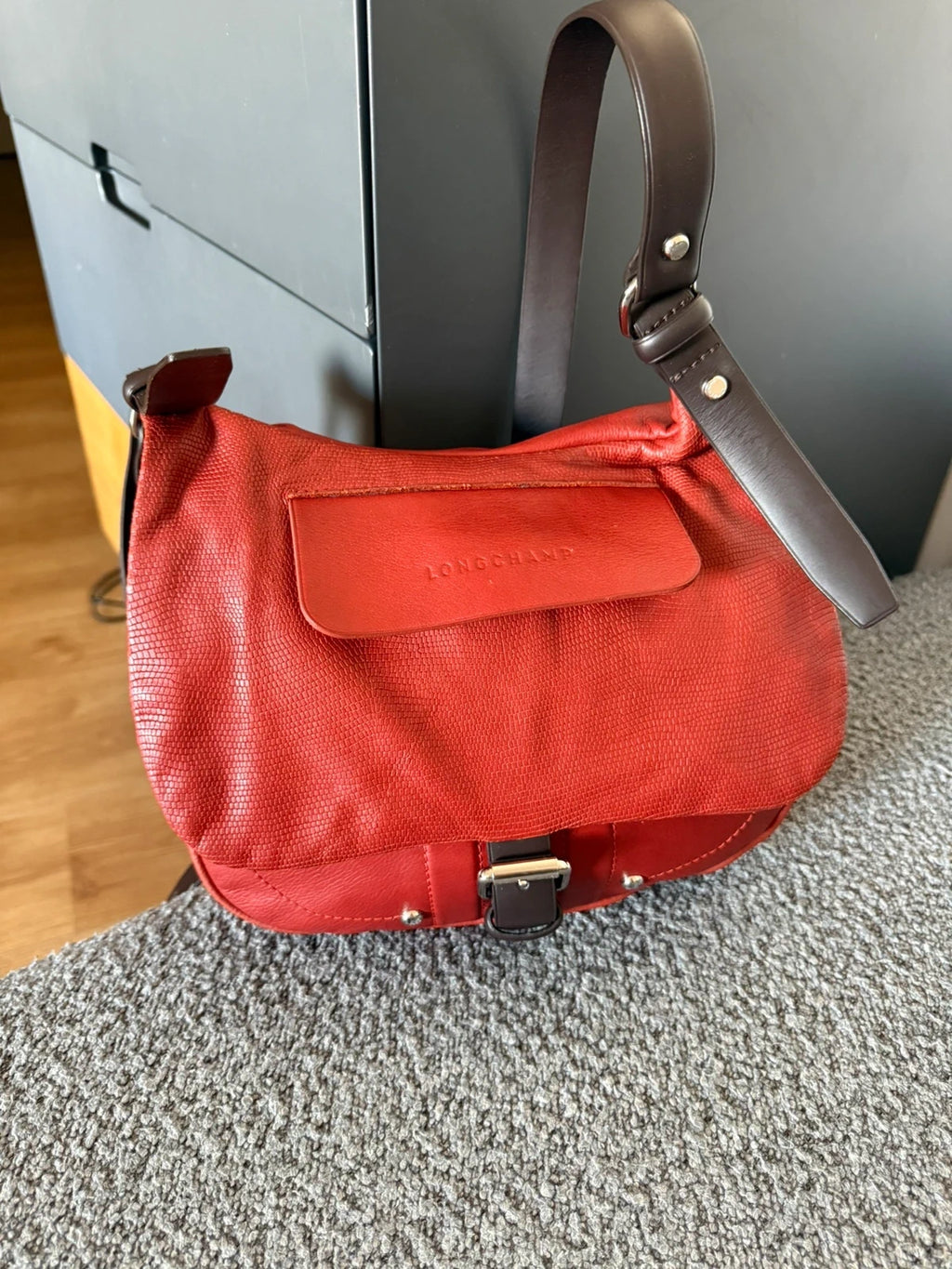 Longchamp balzan burgundy brown leather crossbody bag - view 3