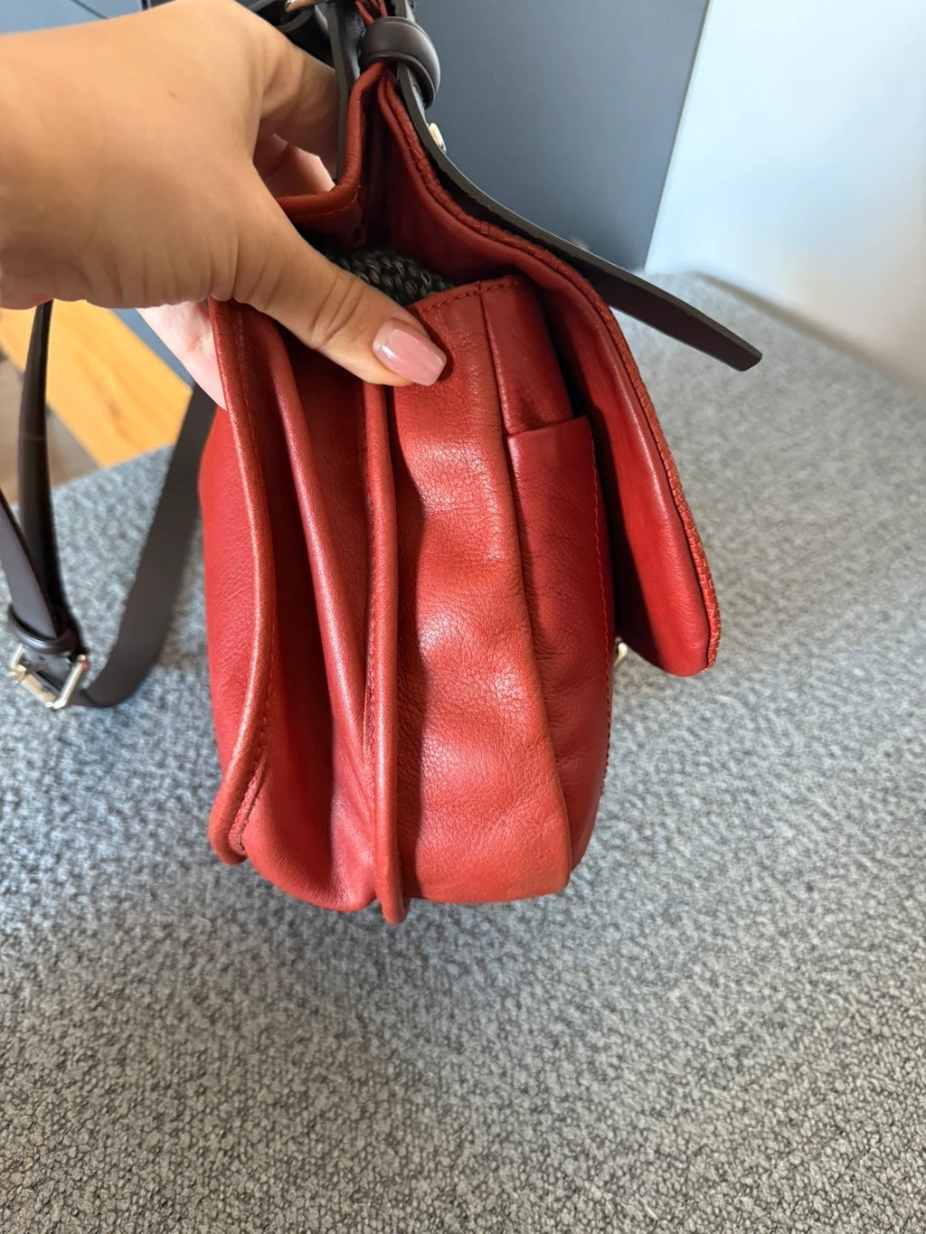 Longchamp balzan burgundy brown leather crossbody bag - view 4