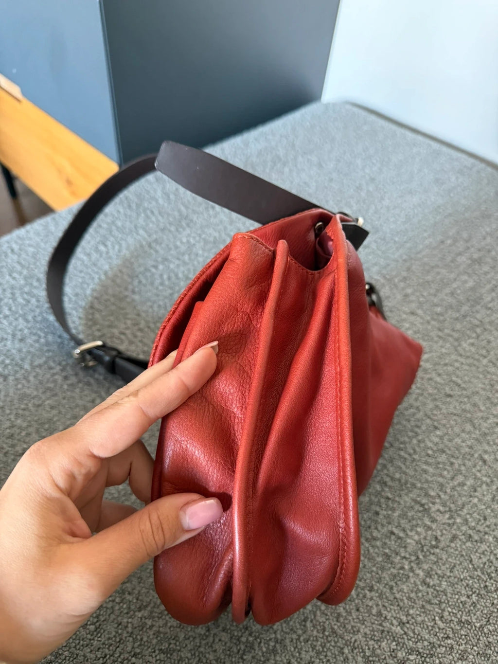 Longchamp balzan burgundy brown leather crossbody bag - view 11