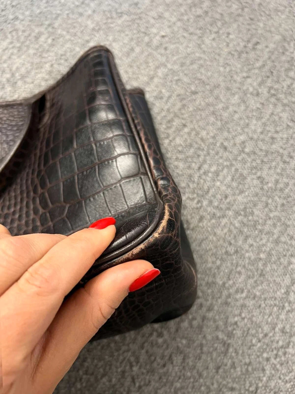 Longchamp roseau croco chocolate brown leather bag - view 8