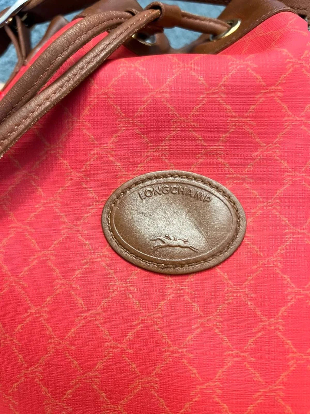 Longchamp red canvas vintage bucket bag - view 4