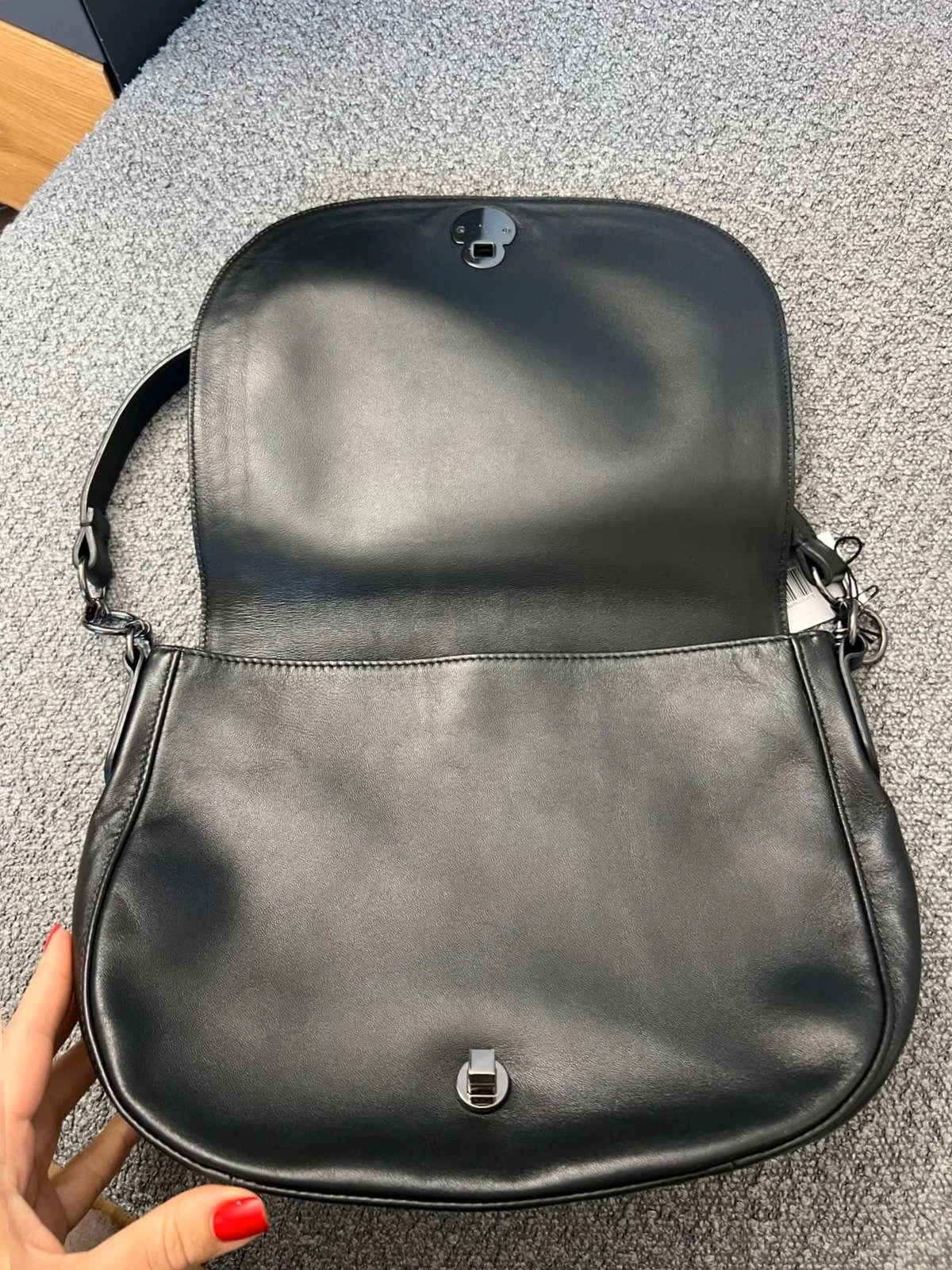 Longchamp cavalcade black leather shoulder bag - view 10