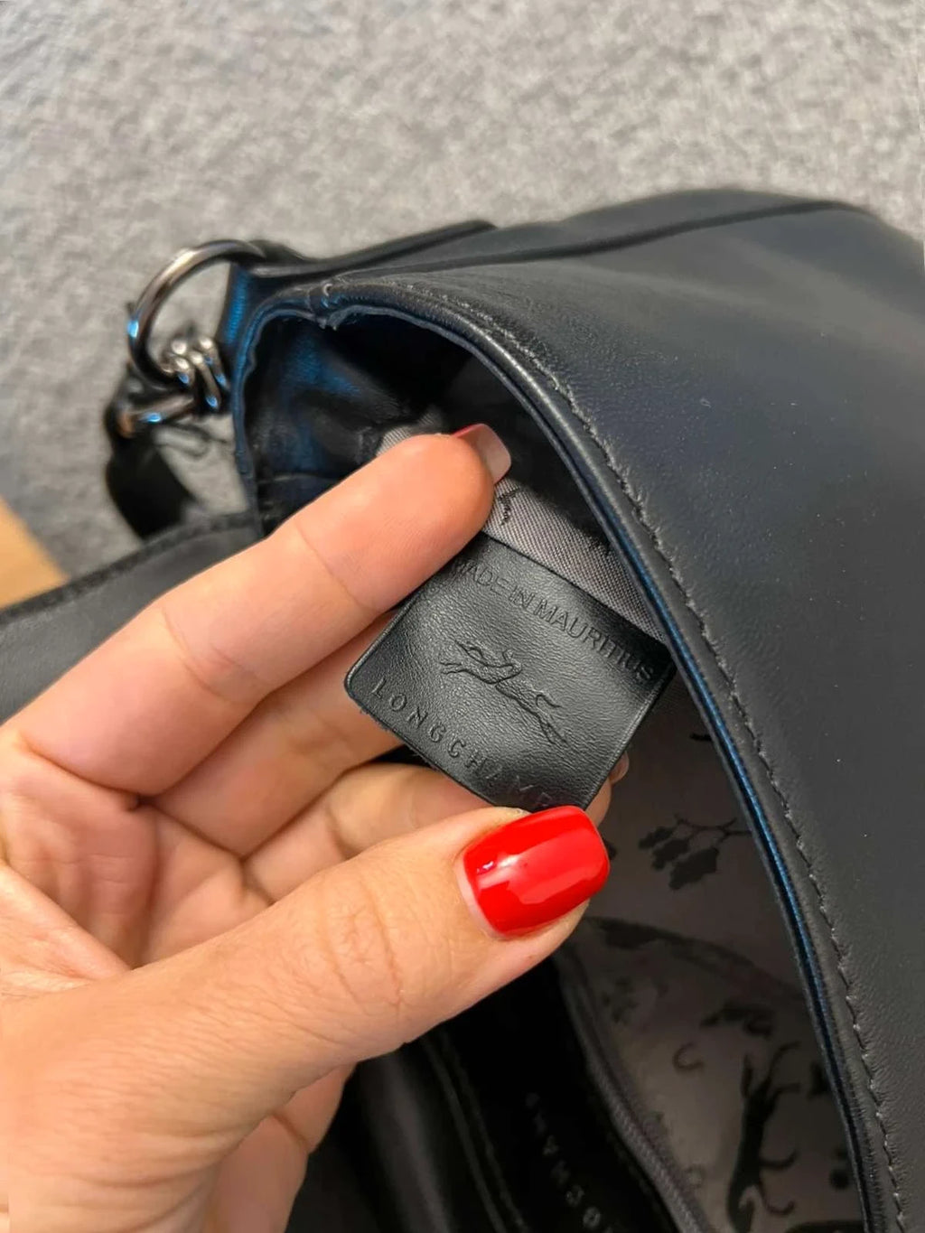Longchamp cavalcade black leather shoulder bag - view 13