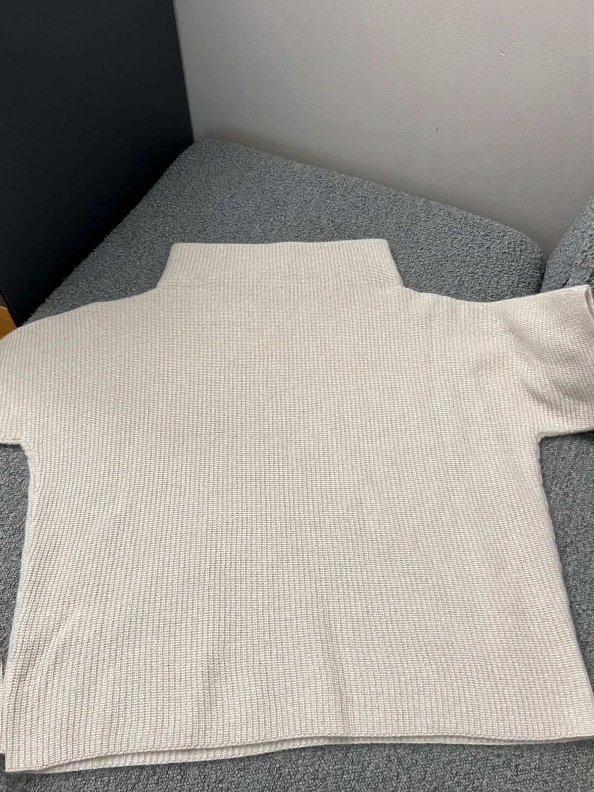 Fabiana Filippi wool mohair silk cashmere blend cream lightly shimmery sweater - view 9