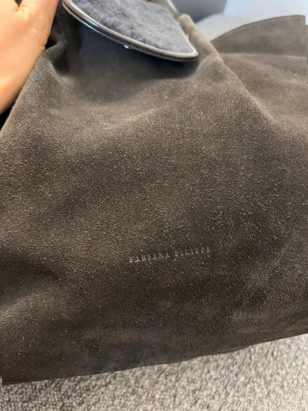 Fabiana Filippi black suede big bag - view 3