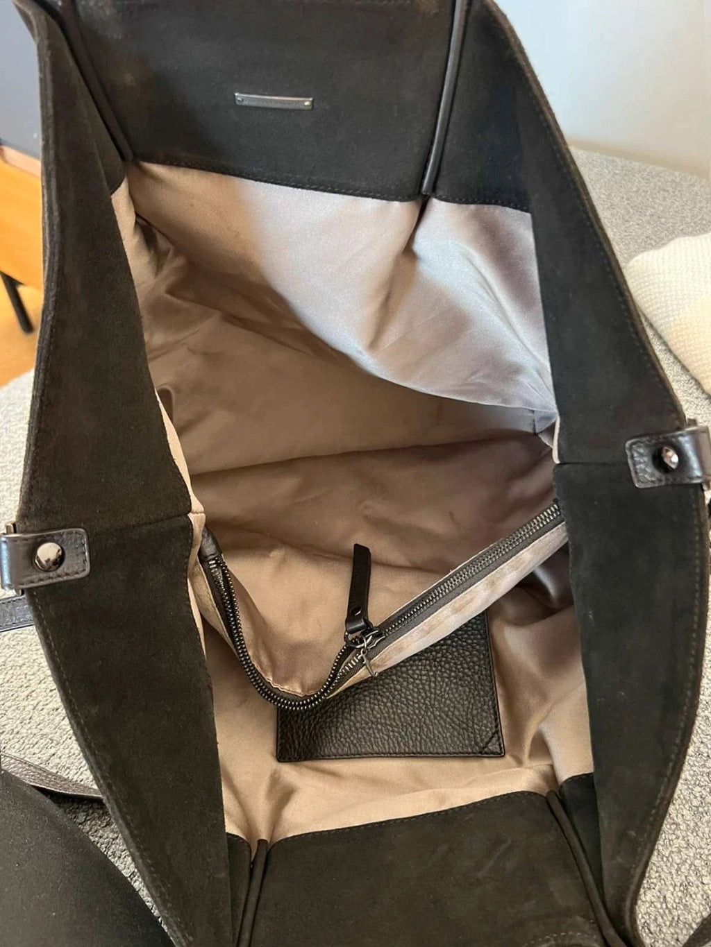 Fabiana Filippi black suede big bag - view 11