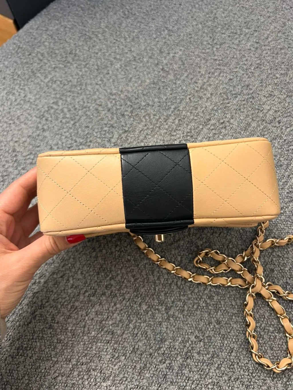 Chanel rare bicolor beige and black quilted leather mini crossbody bag - view 6