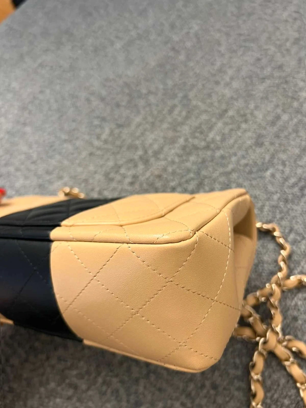 Chanel rare bicolor beige and black quilted leather mini crossbody bag - view 8