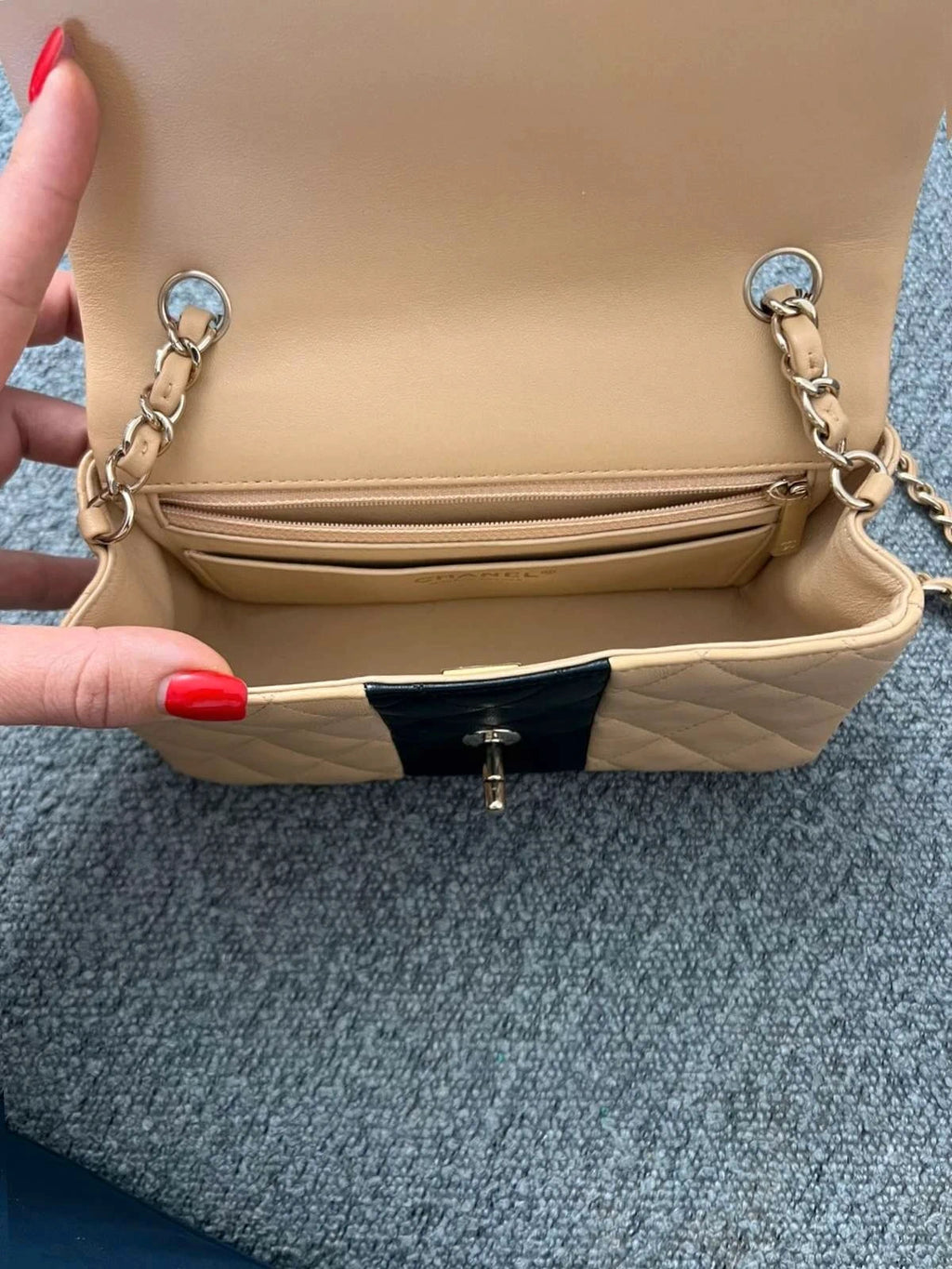 Chanel rare bicolor beige and black quilted leather mini crossbody bag - view 13