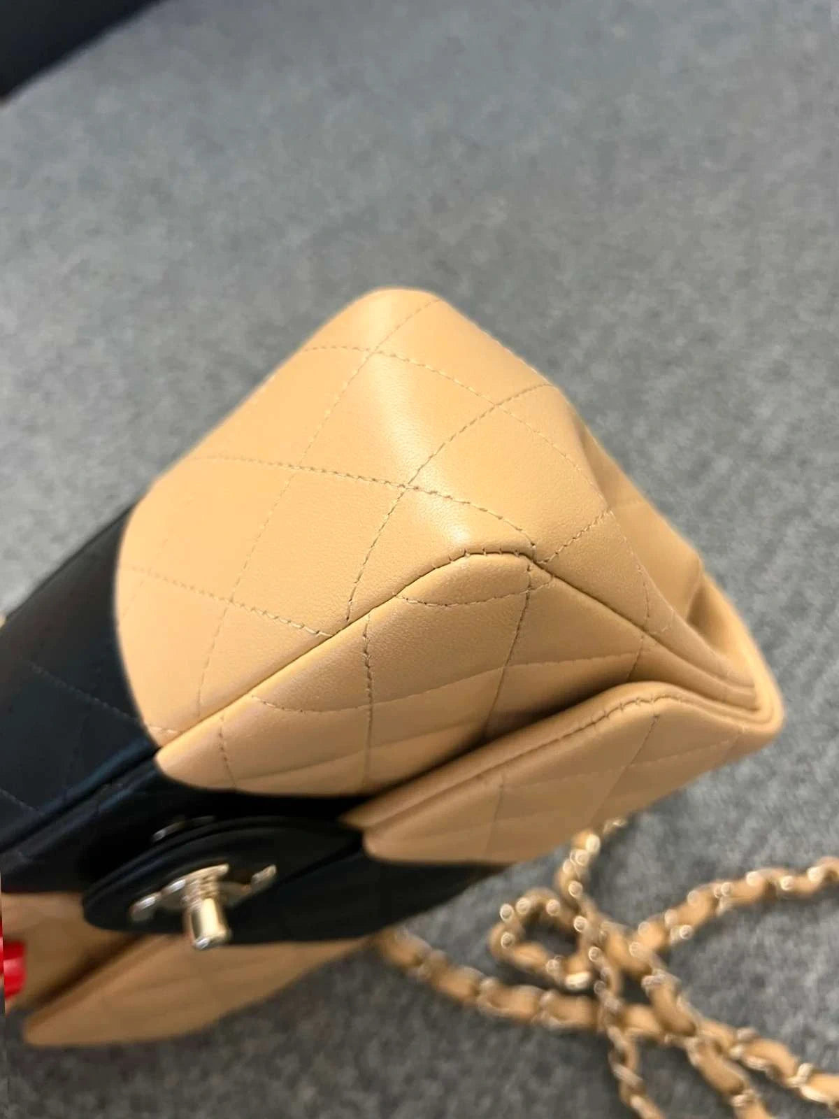 Chanel rare bicolor beige and black quilted leather mini crossbody bag - view 9