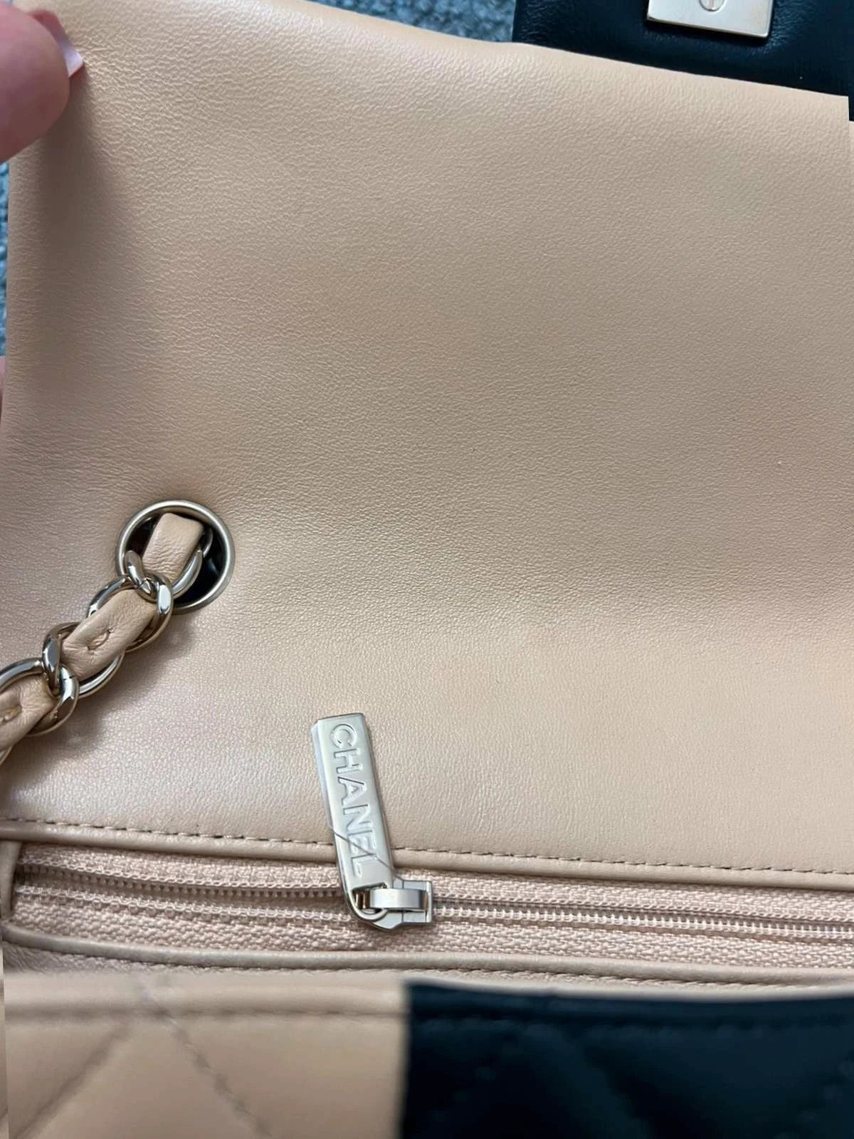 Chanel rare bicolor beige and black quilted leather mini crossbody bag - view 14