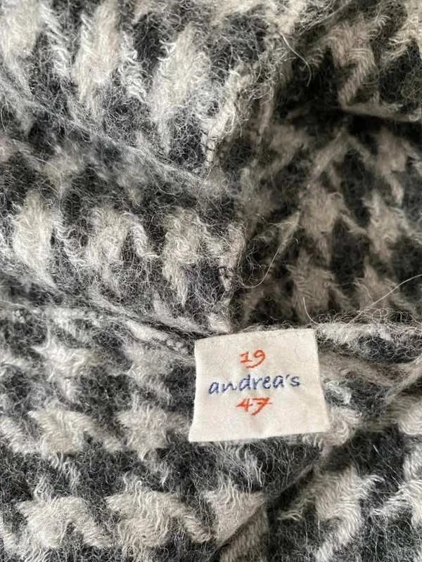 Andrea's 1947 cashmere alpaca scarf shawl - view 5