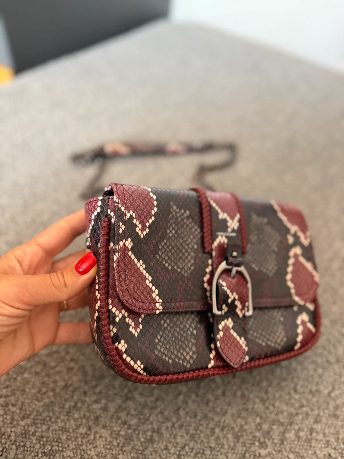 Longchamp burgundy amazone leather snake print crossbody shoulder bag - view 5