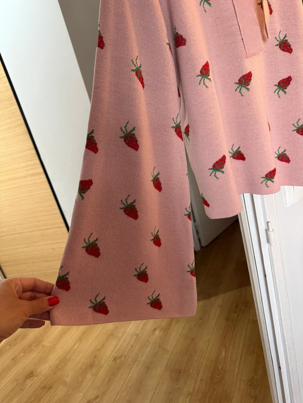 Vivetta cotton wool pink strawberry sweater - view 3