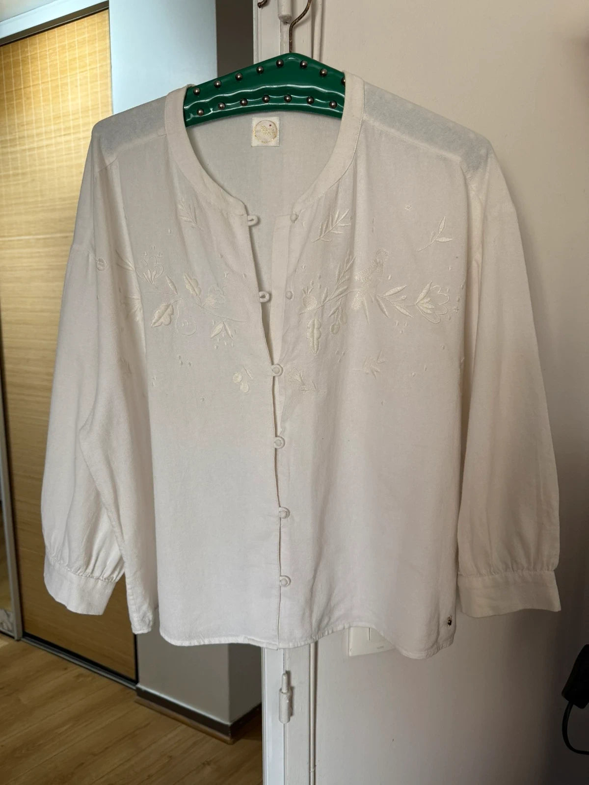 Des Petits Hauts simille white embroidered blouse