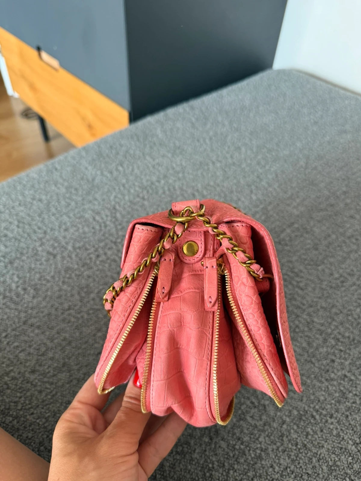 Jérôme Dreyfuss pink leather crossbody bag - view 6