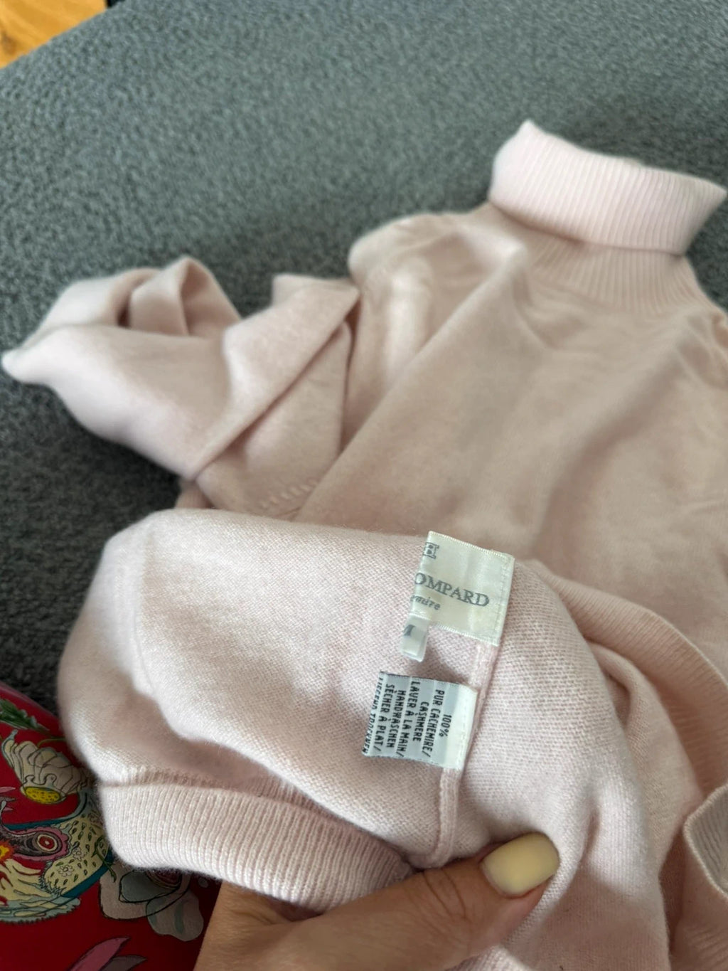 Eric Bompard light pink cashmere turtleneck sweater - view 7