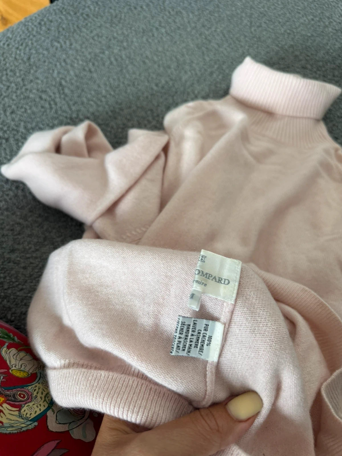 Eric Bompard light pink cashmere turtleneck sweater - view 7