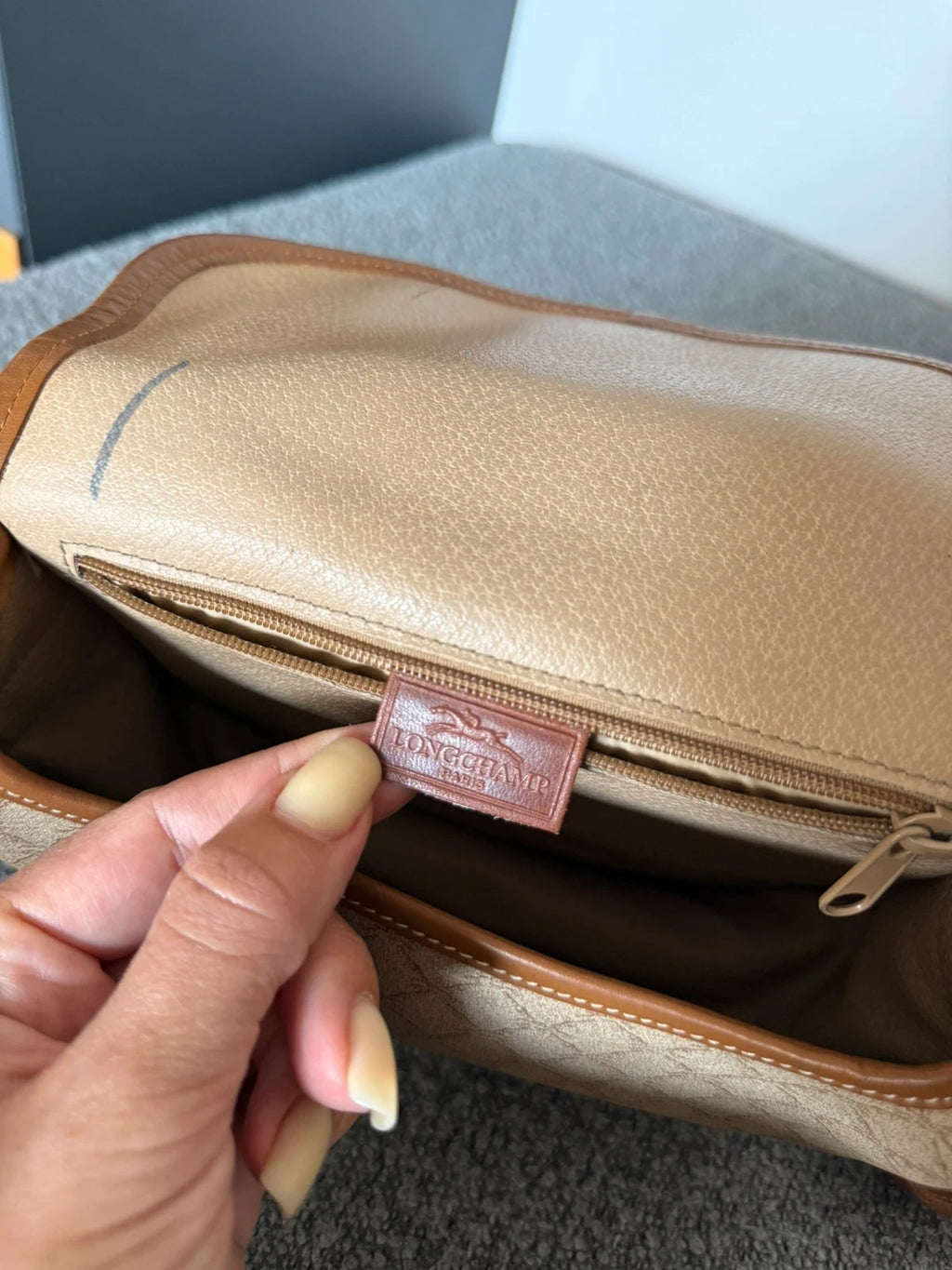 Longchamp vintage canvas leather crossbody bag - view 11