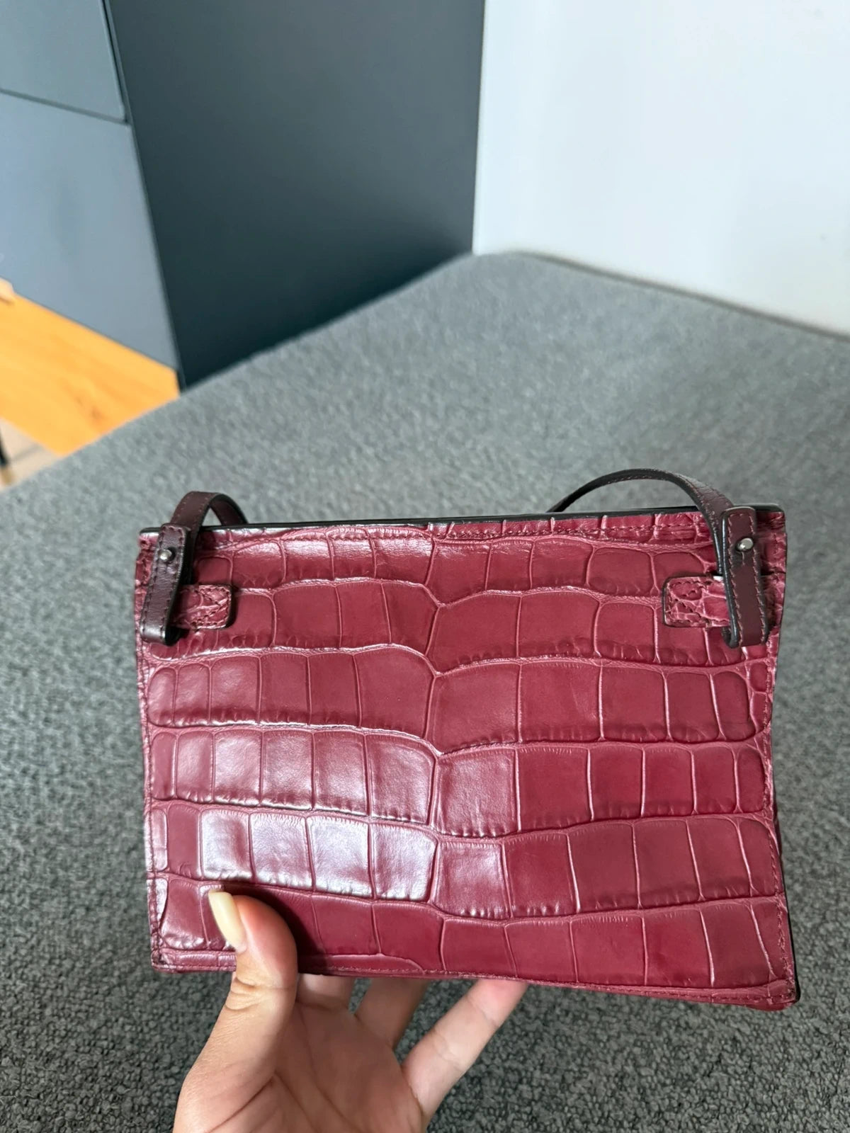 Vince burgundy croco leather crossbody bag - view 3