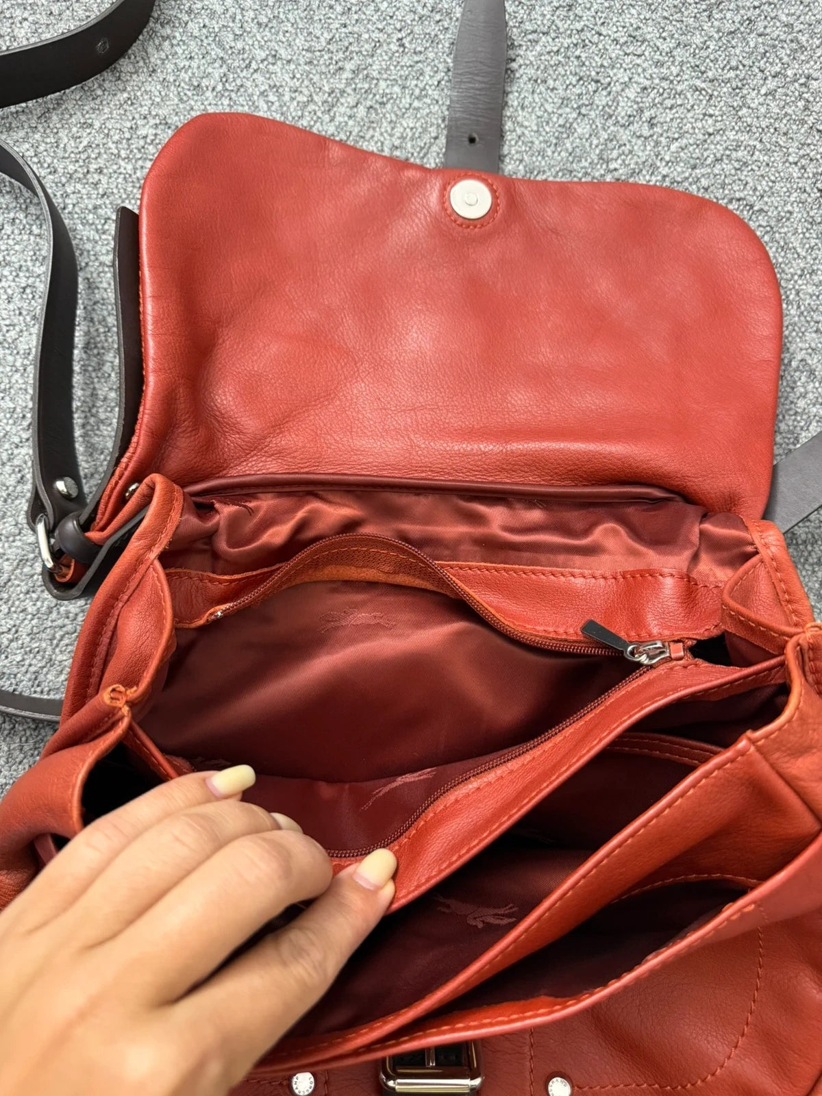 Longchamp balzane terracotta leather crossbody bag - view 13