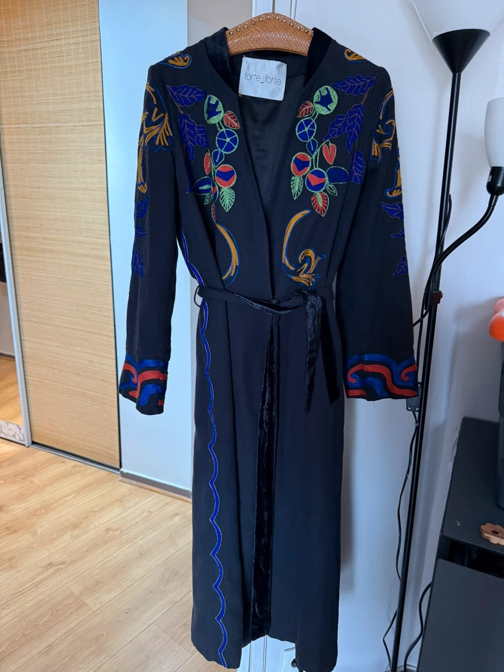 Forte Forte black embroidered cotton wool belted coat - view 6