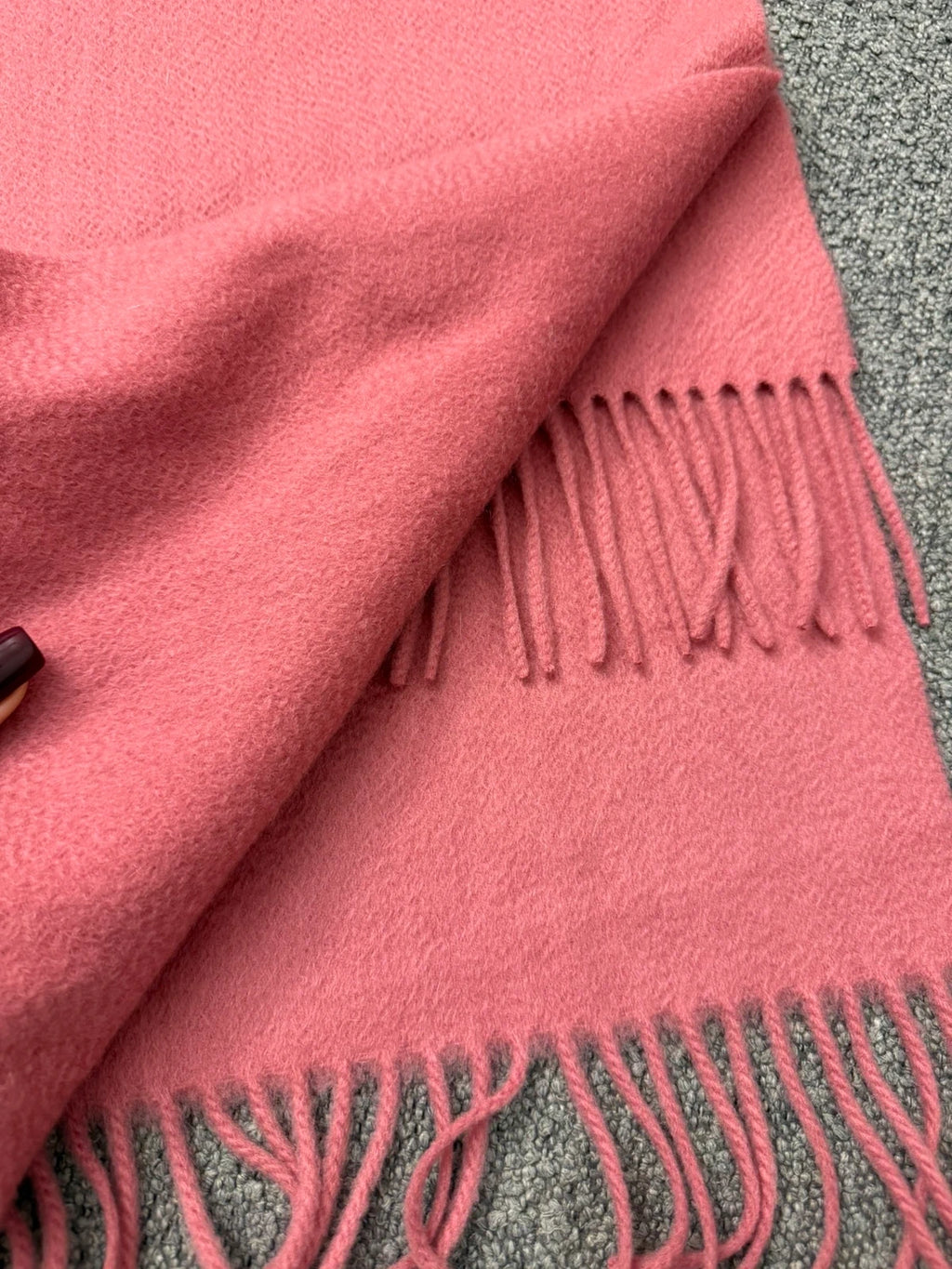 Eric Bompard cashmere dusty pink scarf - view 4