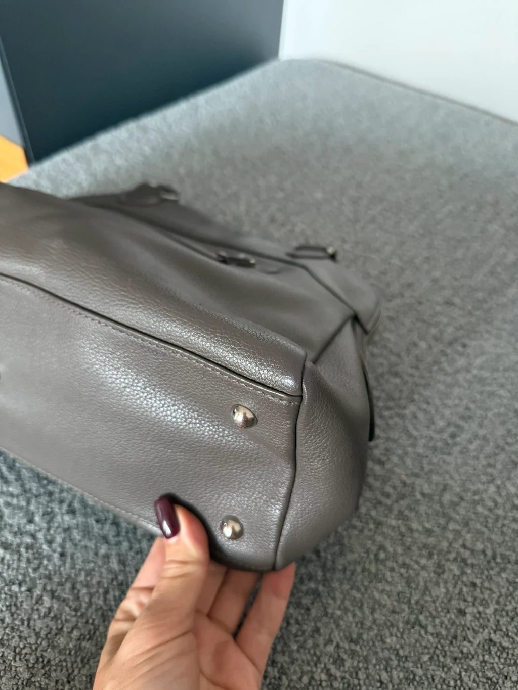 Longchamp taupe brown leather bag - view 9