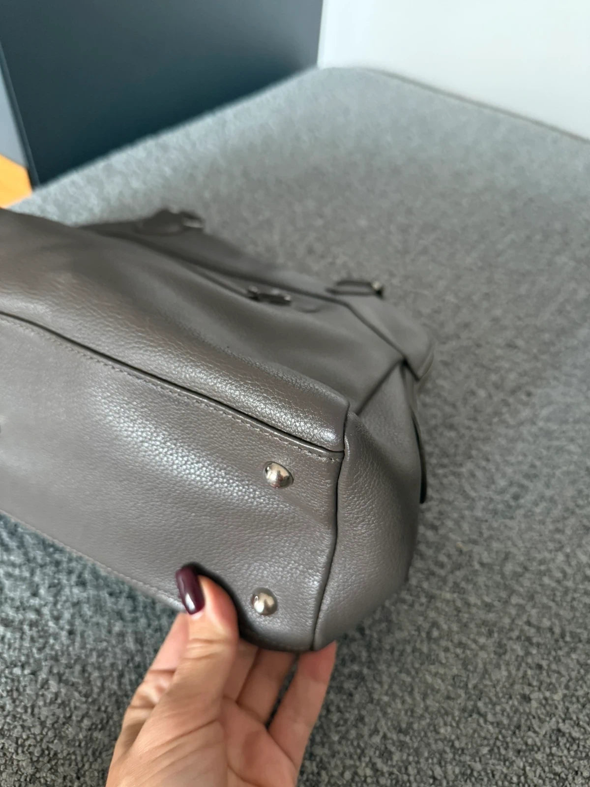 Longchamp taupe brown leather bag - view 9