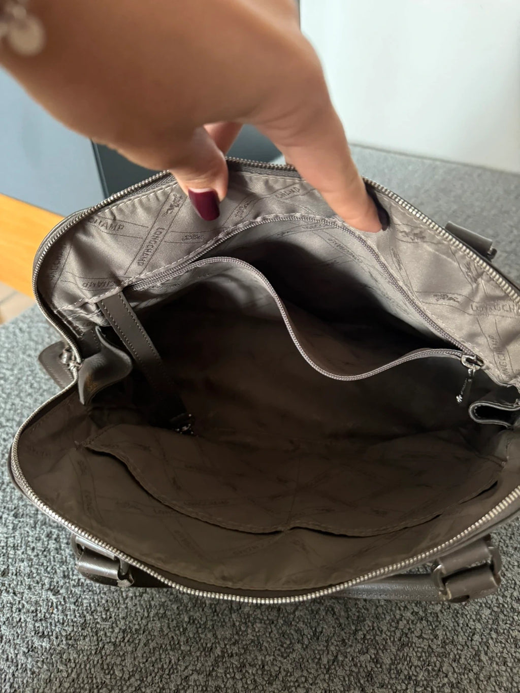 Longchamp taupe brown leather bag - view 10
