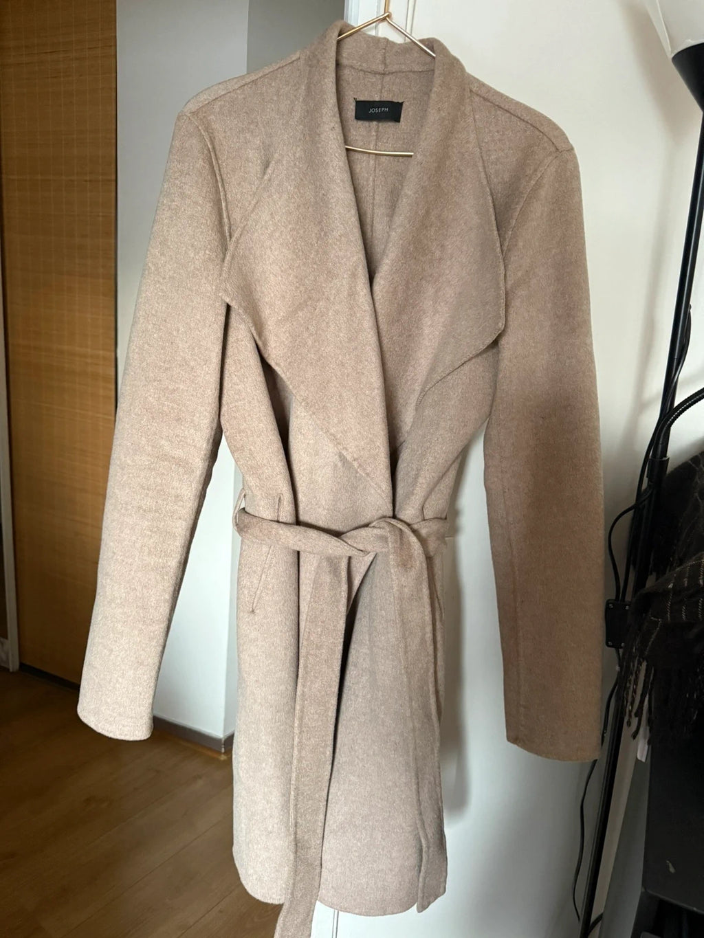 Joseph Lisa long dbl cashmere beige wrap belted coat