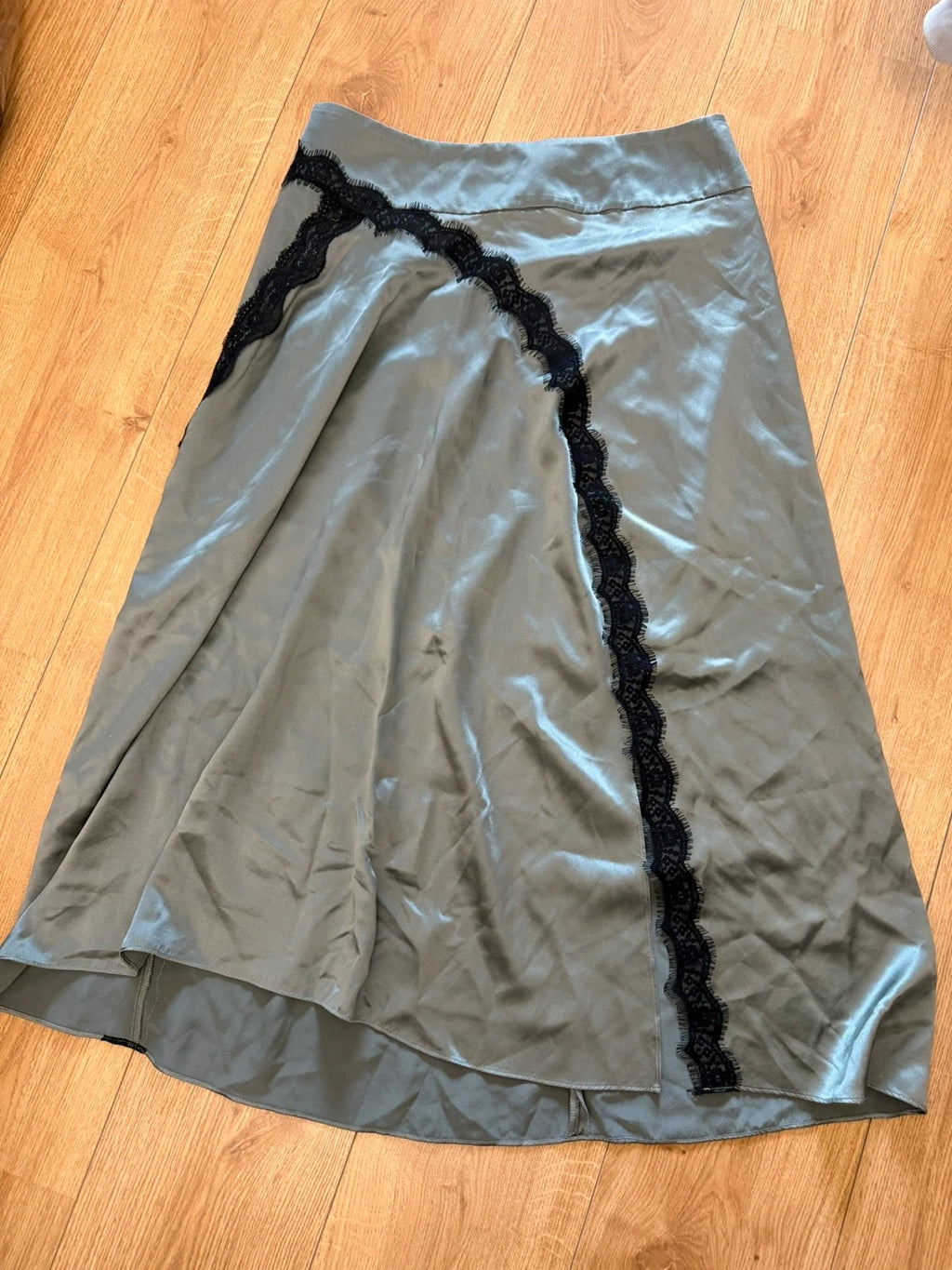 Dorothee Schumacher khaki silk long skirt with lace