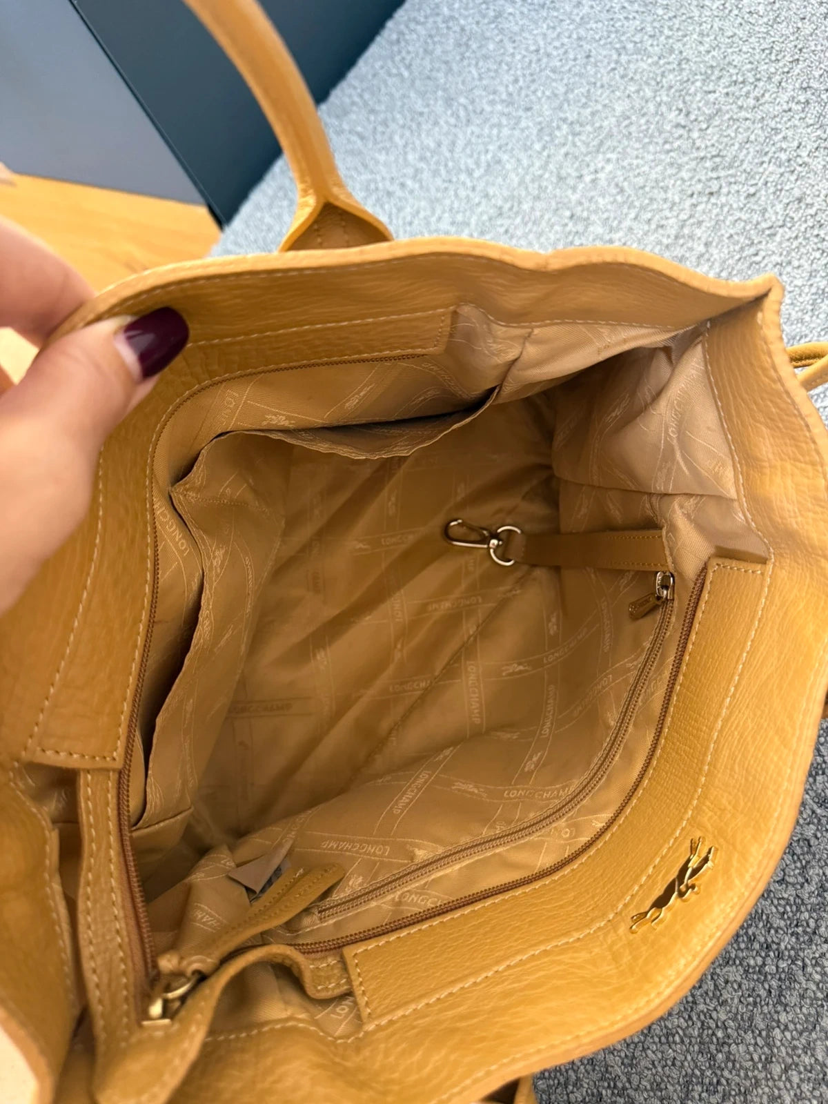 Longchamp Penelope beige leather bag - view 10