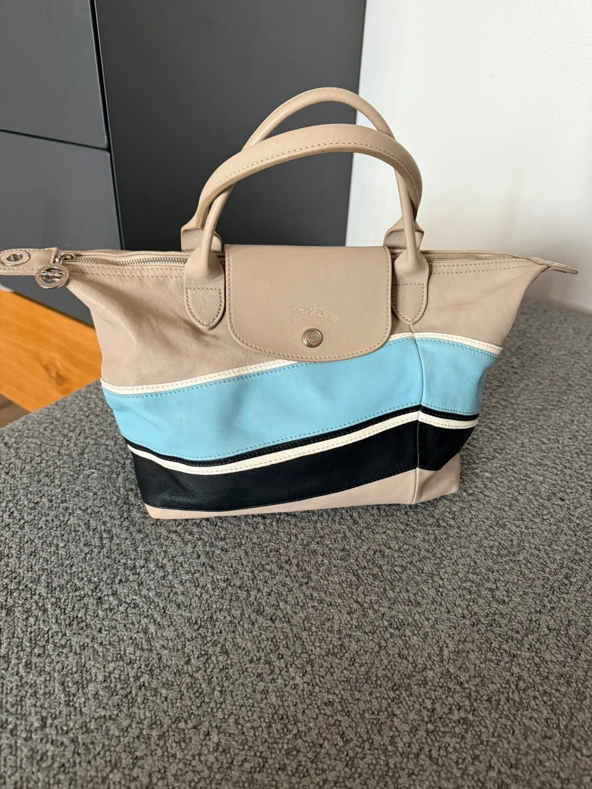 Longchamp le pliage grey blue leather small bag - view 2