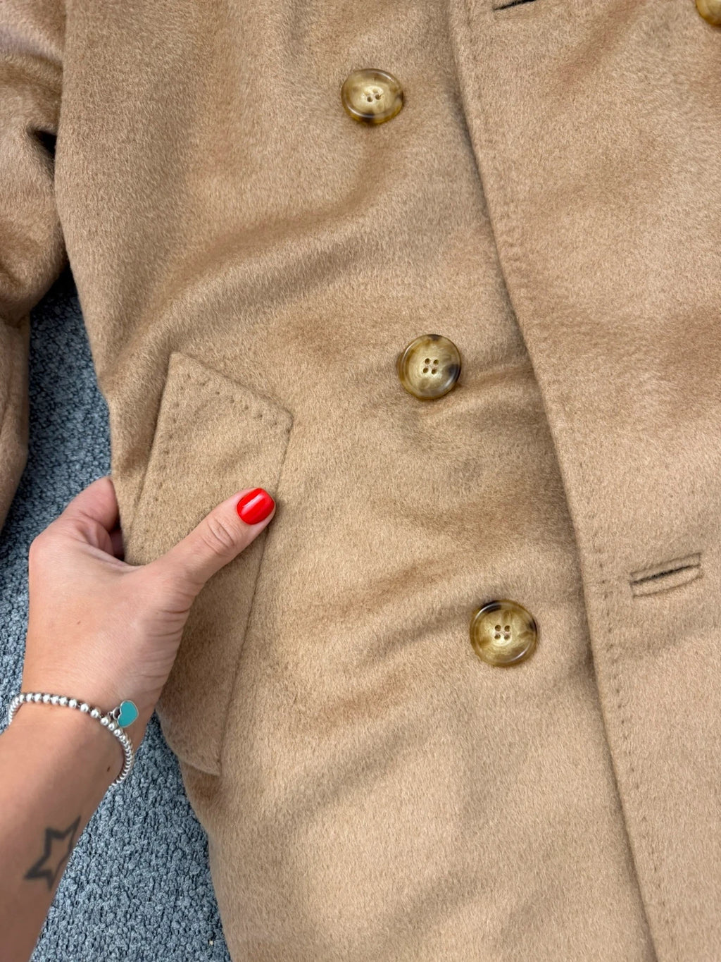 Max Mara beige 100% CAMEL wool long coat - view 3