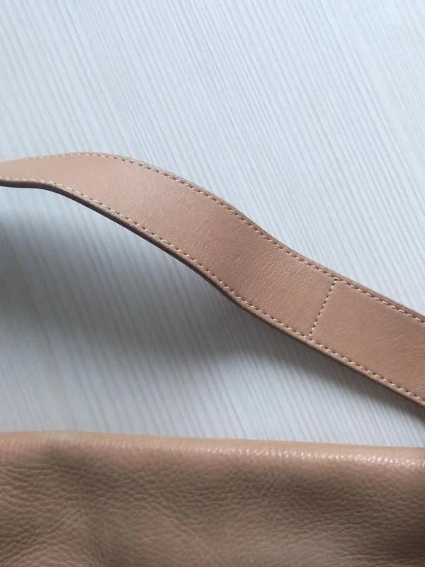 Longchamp cosmos beige leather messenger bag - view 7