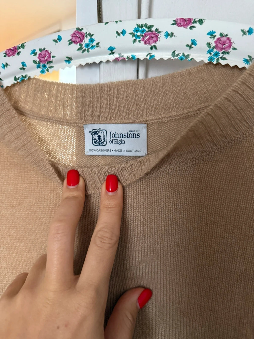 Johnstons of Elgin cashmere sweater - view 5