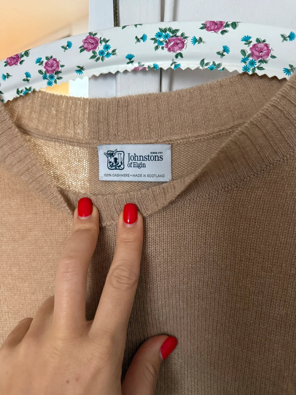 Johnstons of Elgin cashmere sweater - view 5
