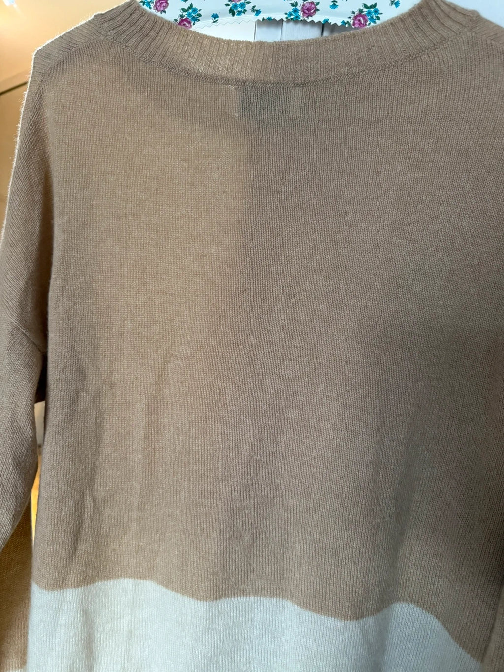 Johnstons of Elgin cashmere sweater - view 9