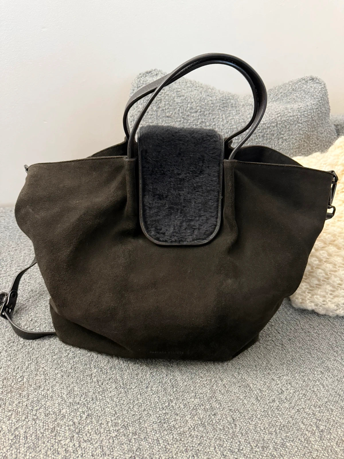 Fabiana Filippi very dark chocolate suede leather big bag - view 3