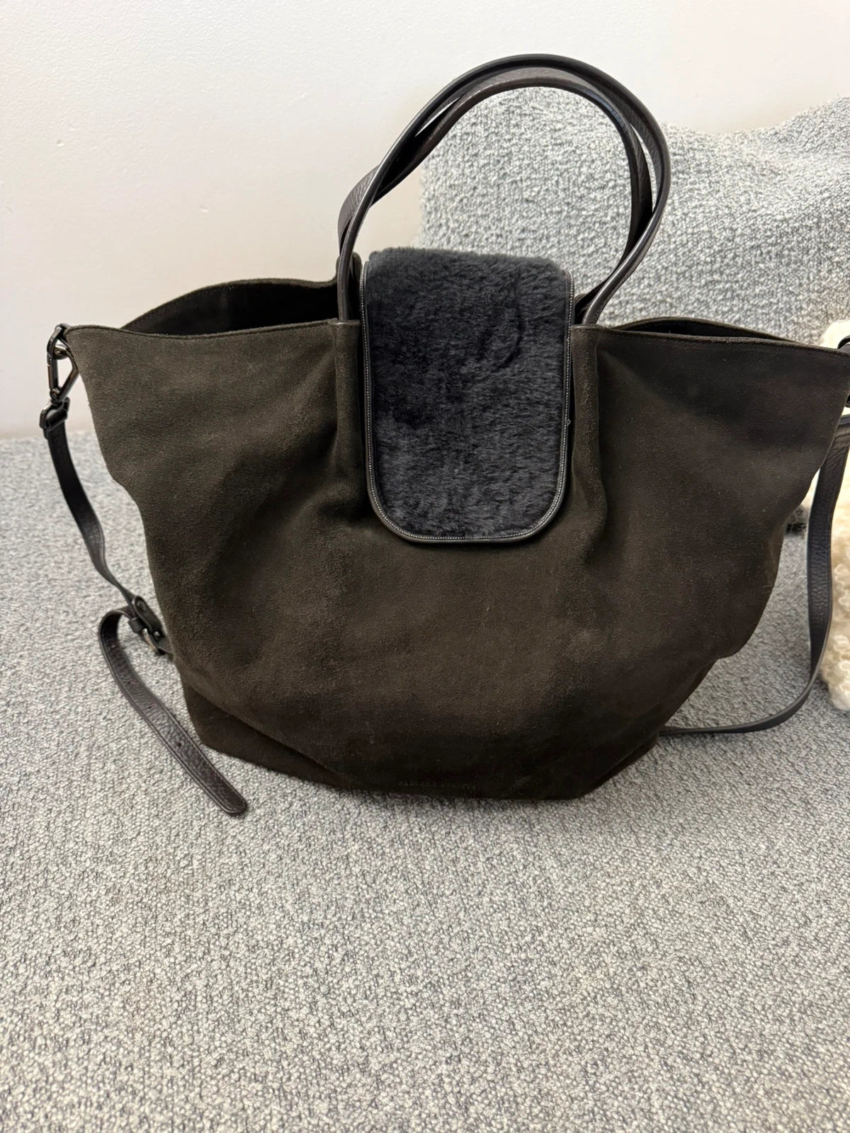 Fabiana Filippi very dark chocolate suede leather big bag - view 2