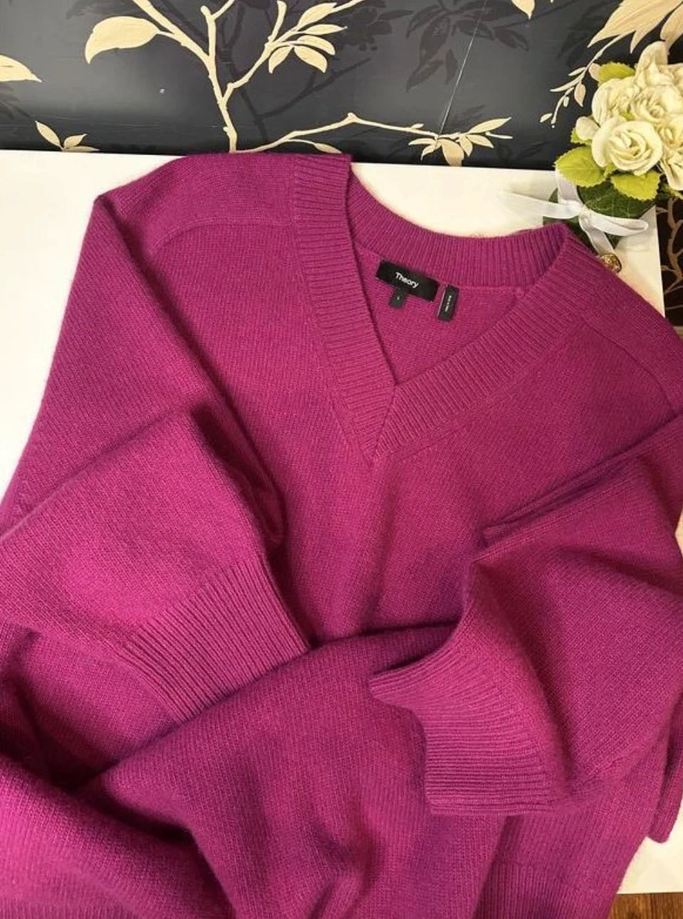 Theory fuchsia 100% cashmere jumper sweater - view 4